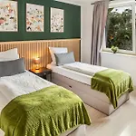 דירה Moderne Wohnung, 6 Gaeste, Tischfussball, Balkon *