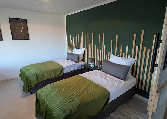 Modern Whg, 6 P, Tischfussball, Balkon * Hagen (Arnsberg)